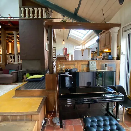 Holiday home Maison Atypique Nantes